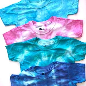 Bundle of 4 Tie Dye 2t/3t Tshirts!!